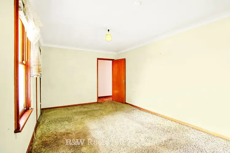 Fifth view of Homely house listing, 20 Sandakan Crescent, Lethbridge Park NSW 2770