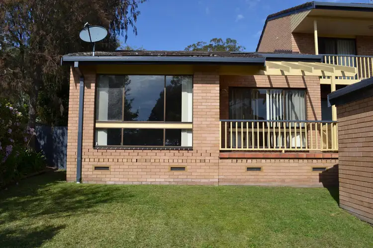 Main view of Homely villa listing, 5/215 Elizabeth Drive, Vincentia NSW 2540