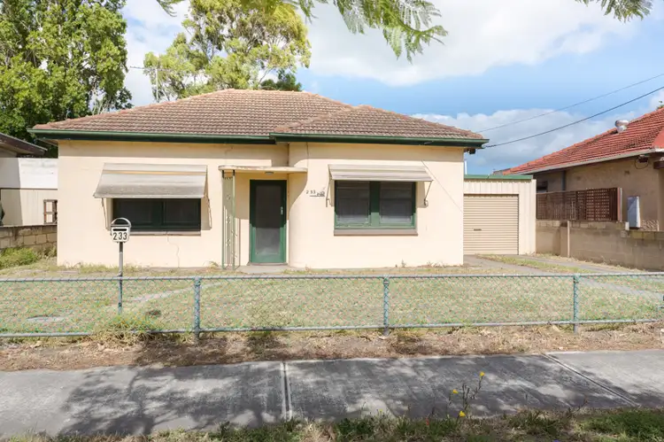 233 Victoria Road, Largs Bay SA 5016