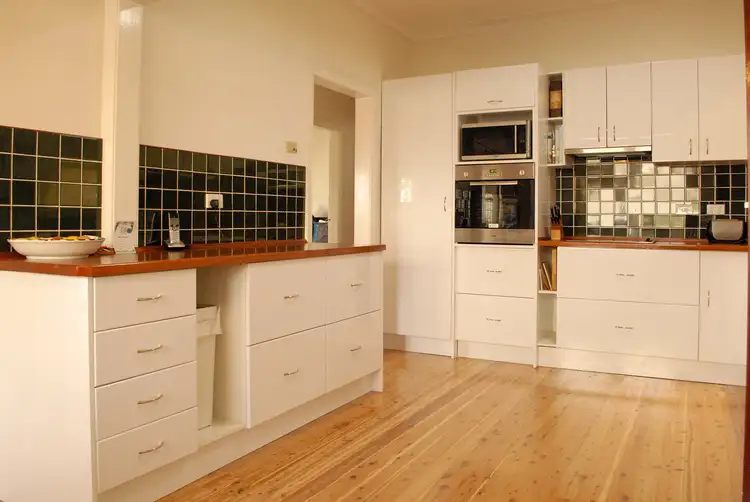 Third view of Homely house listing, 10 Croydon Avenue, Tamworth NSW 2340