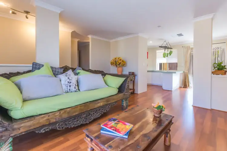2/21 Ashford Avenue, Rockingham WA 6168