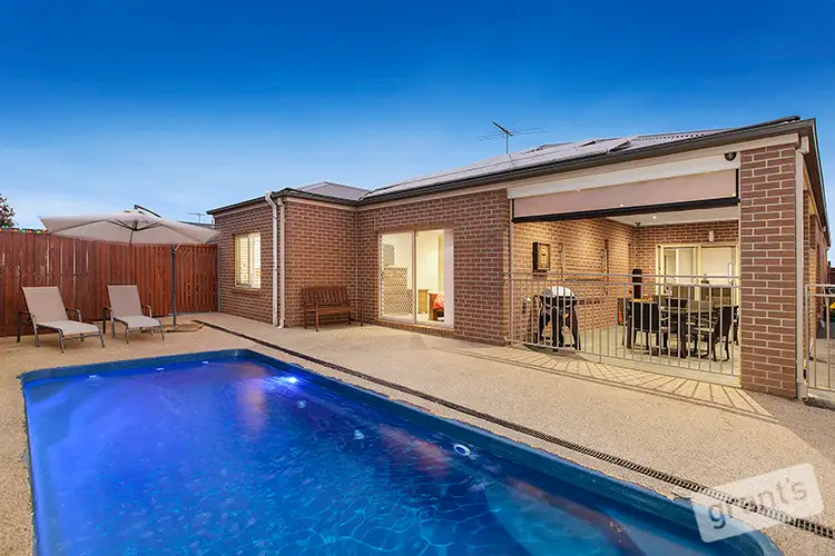 Second view of Homely house listing, 6 Jianni Way, Berwick VIC 3806