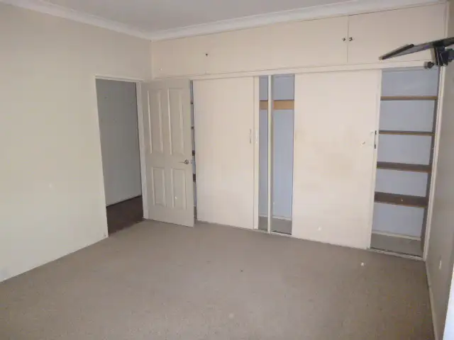 Seventh view of Homely house listing, 12 Reid Street, Parkes NSW 2870