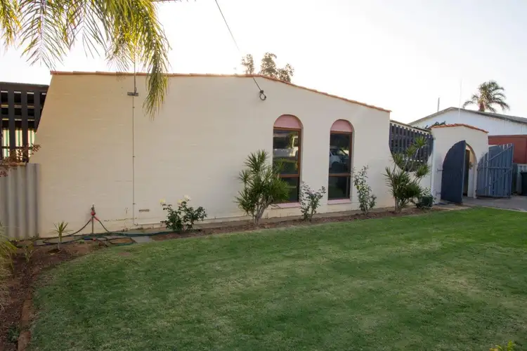 10 Omega Place, Spalding WA 6530