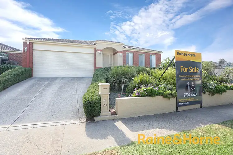 20 Dorchester Drive, Narre Warren South VIC 3805
