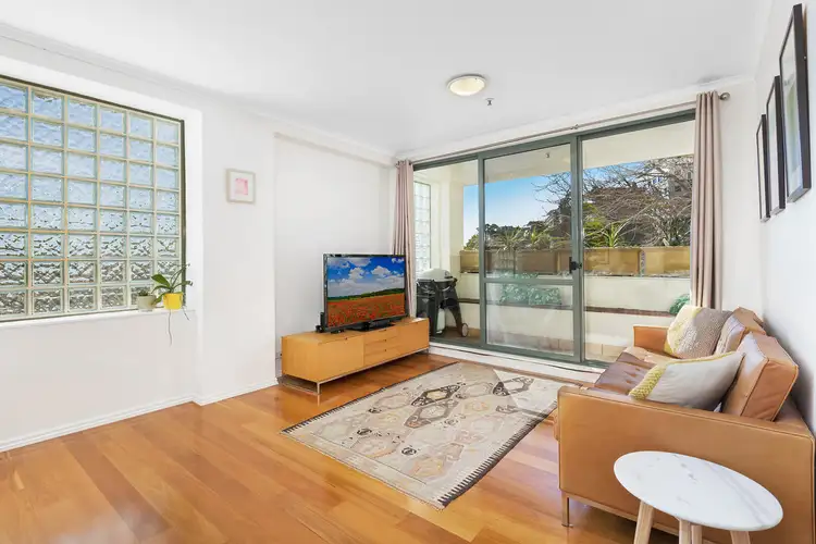 205/10 Mount Street, North Sydney NSW 2060