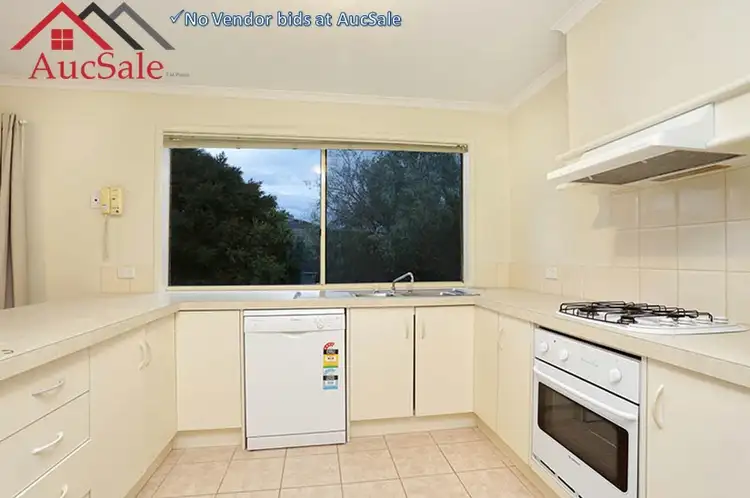 Fifth view of Homely house listing, 10 Crabill Walk, Narre Warren South VIC 3805