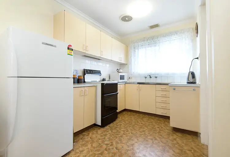 Third view of Homely villa listing, 2/7 Royal Ave, Essendon North VIC 3041