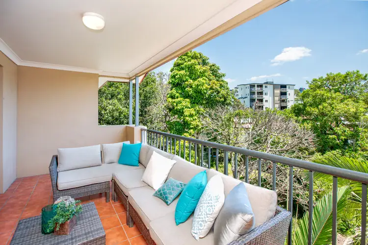 Third view of Homely apartment listing, 15/29 Bell Street, Kangaroo Point QLD 4169