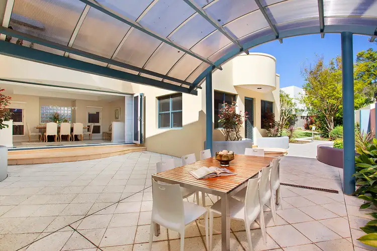 18 Weetalibah Road, Northbridge NSW 2063