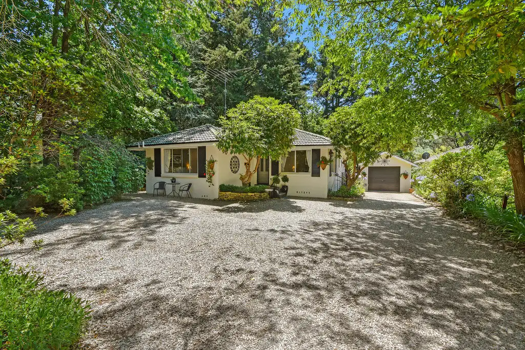 Main view of Homely house listing, 28 Scott Avenue, Leura NSW 2780