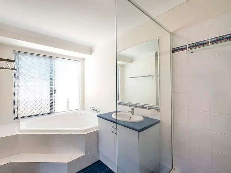 Sixth view of Homely house listing, 5 Pipe Lily Drive, High Wycombe WA 6057