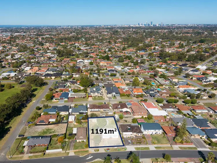 Fifth view of Homely house listing, 39 Noranda Avenue, Morley WA 6062