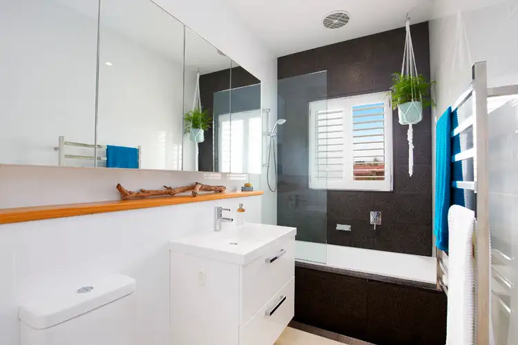 Sixth view of Homely unit listing, 8/119 Ocean Street, Narrabeen NSW 2101