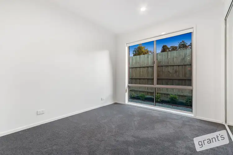 Seventh view of Homely unit listing, 2/27 Amber Crescent, Narre Warren VIC 3805
