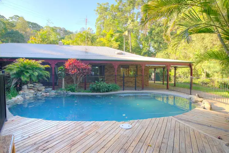 4 Fortune Court, Nambour QLD 4560
