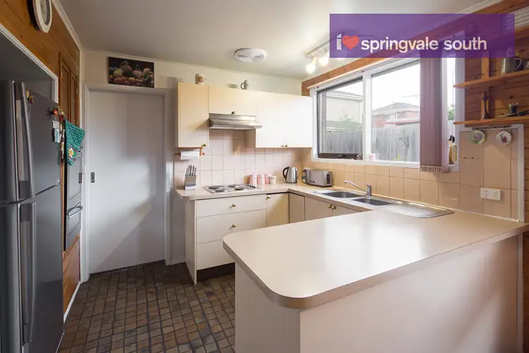 Fourth view of Homely house listing, 5 Kinarra Court, Springvale South VIC 3172