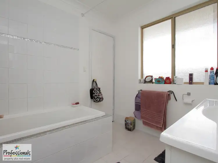 Fourth view of Homely house listing, 52 Forest Lakes Drive, Thornlie WA 6108