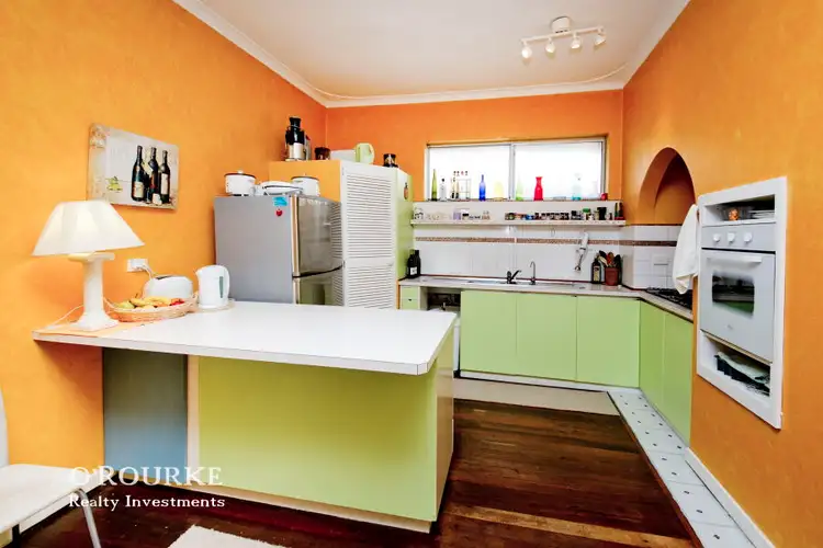 Fifth view of Homely semi-detached listing, 7 Stanley Street, Scarborough WA 6019