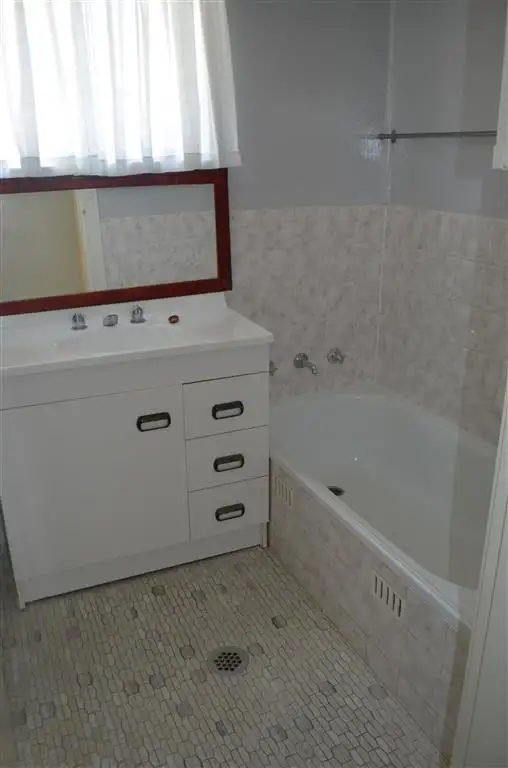 Fifth view of Homely house listing, 118B Broughton Street, Tumut NSW 2720