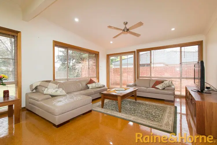 145 Murgah Street, Narromine NSW 2821