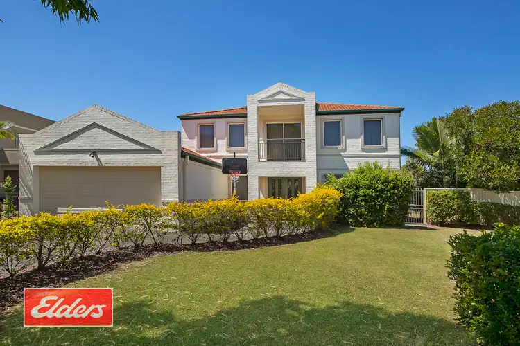 11 Wildfire Court, Newport QLD 4020
