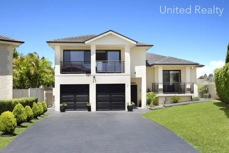 7 Symons Place, West Hoxton NSW 2171
