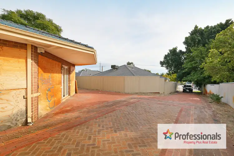 Fourth view of Homely townhouse listing, 2/25 Montrose Street, Lynwood WA 6147