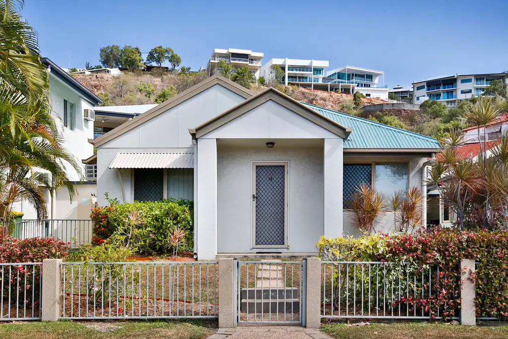 Main view of Homely unit listing, 78/34 Bundock Street, Belgian Gardens QLD 4810