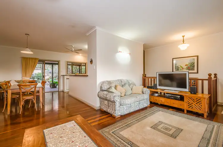 Seventh view of Homely house listing, 10 Earls Court, Telina QLD 4680