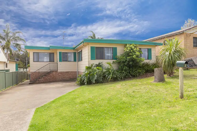 Main view of Homely house listing, 8 Hillview Place, Sunshine Bay NSW 2536