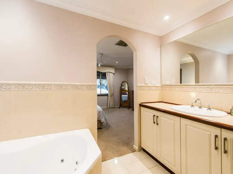 Sixth view of Homely house listing, 9 Hilarion Elbow, Hilbert WA 6112