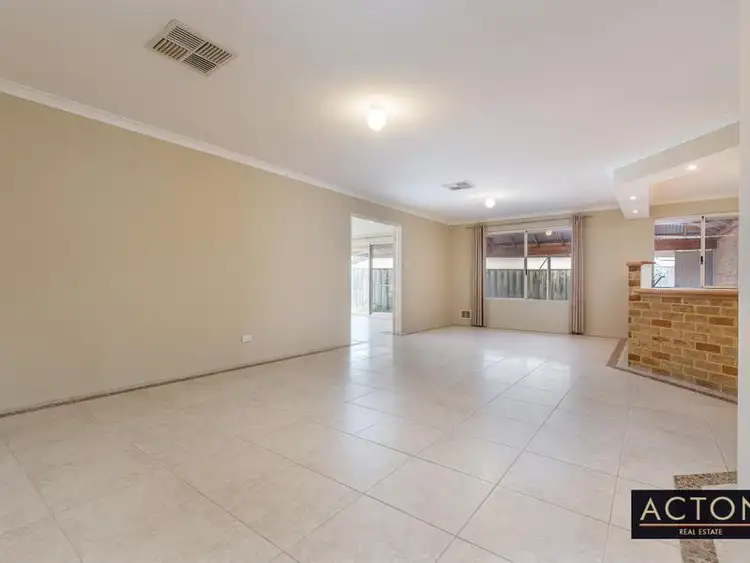 Sixth view of Homely house listing, 19 DARTMOUTH CIRCLE, Quinns Rocks WA 6030