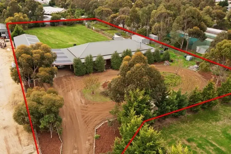 41 Flinders Street, Little River VIC 3211