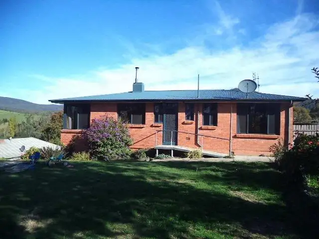 86 Station Road, Lilydale TAS 7268
