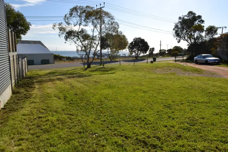 6 Queen Street, Port Lincoln SA 5606
