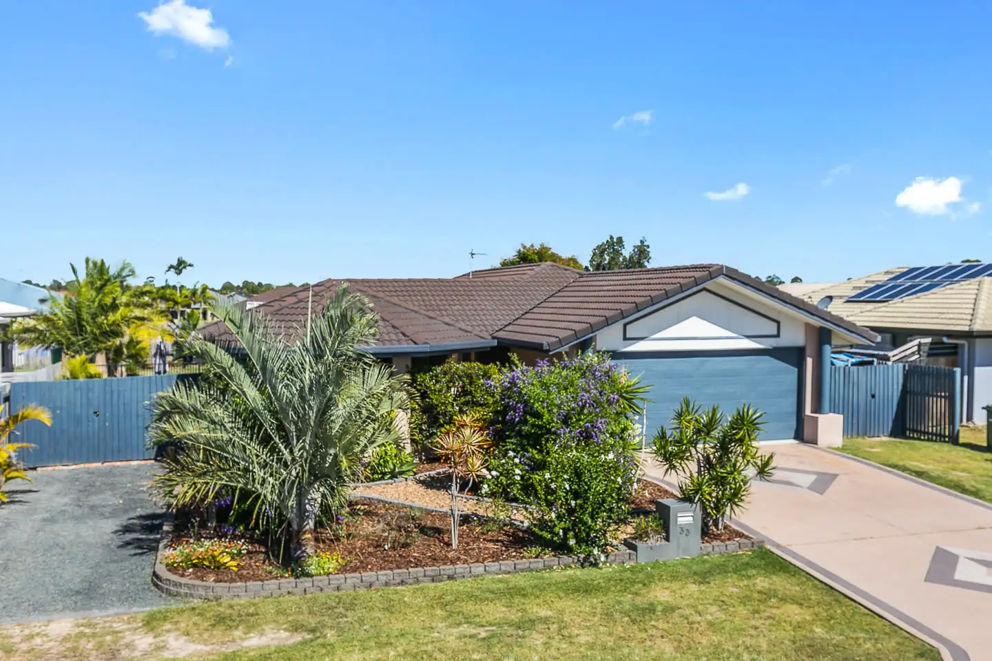 Main view of Homely house listing, 33 Earl St Vincent Circuit, Eli Waters QLD 4655