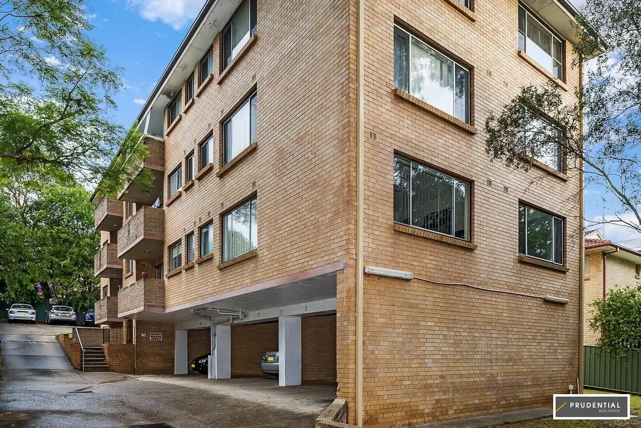 Main view of Homely unit listing, 2/28 Moore Street, Campbelltown NSW 2560