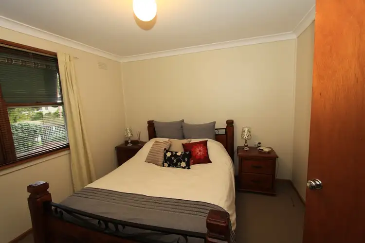 Second view of Homely house listing, 8 Tarakan Avenue, Ashmont NSW 2650