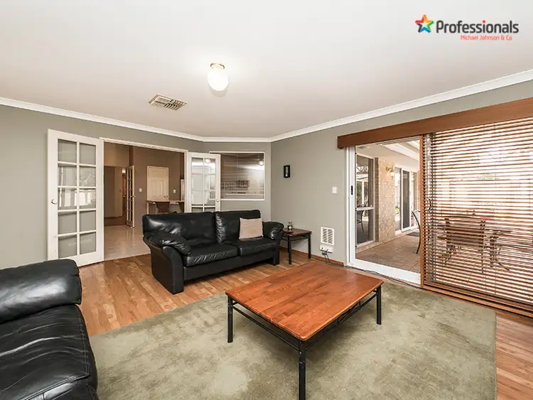 Sixth view of Homely house listing, 5 Garrow Court, Kingsley WA 6026