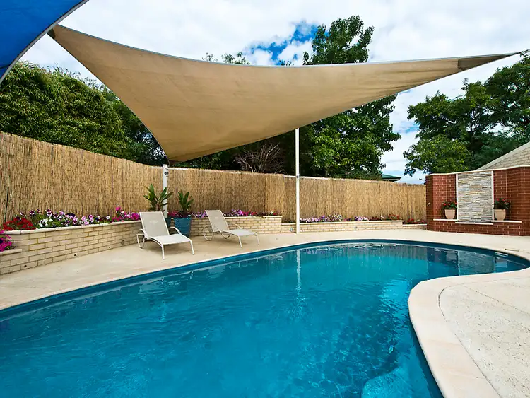 Fourth view of Homely house listing, 2 Jasper Crt, Bibra Lake WA 6163