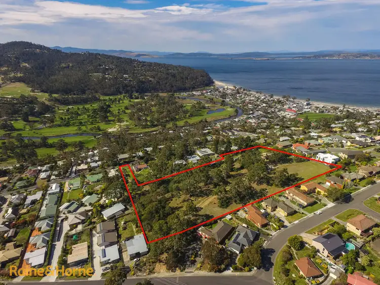 42 Hutchins Street, Kingston TAS 7050