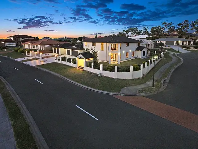 24 Kensington Drive, Flinders View QLD 4305