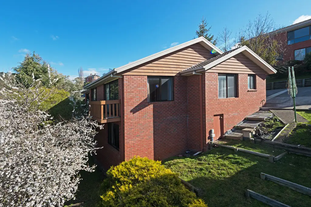 Main view of Homely unit listing, 2/5 Lynton Avenue, South Hobart TAS 7004