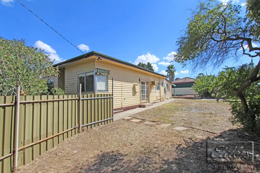 Main view of Homely house listing, 10 Barker Street, California Gully VIC 3556