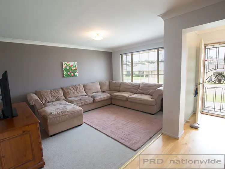 Second view of Homely house listing, 6 Cedar Wattle Close, Aberglasslyn NSW 2320