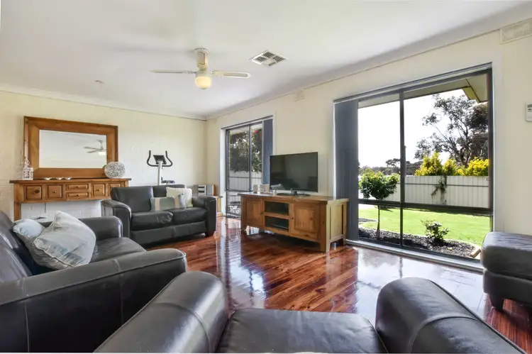 1 Richardson Crescent, Morphett Vale SA 5162