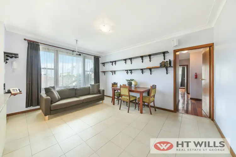 8/28 West Street, Hurstville NSW 2220