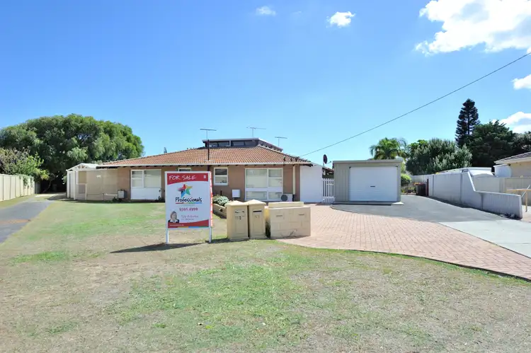 Second view of Homely unit listing, 15A Tyne Court, Safety Bay WA 6169