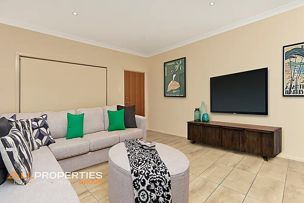 Main view of Homely townhouse listing, 77/40 Hargreaves Rd, Manly West QLD 4179